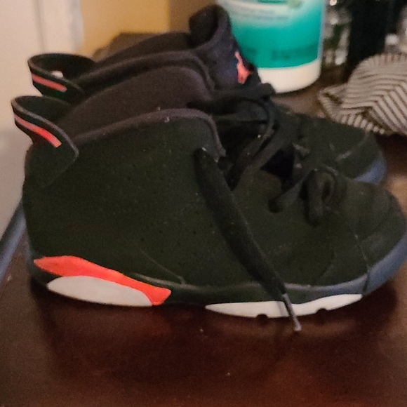 Jordan - Picture 2 of 3